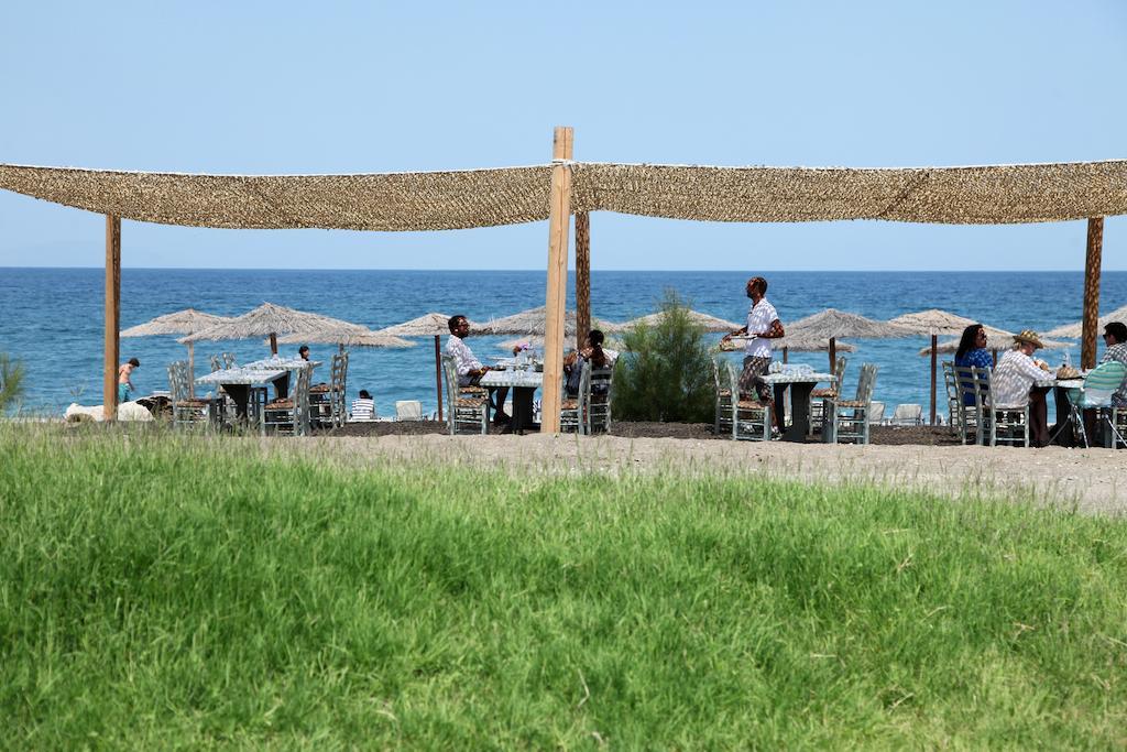 Thalatta Seaside Hotel Agia Anna  Buitenkant foto